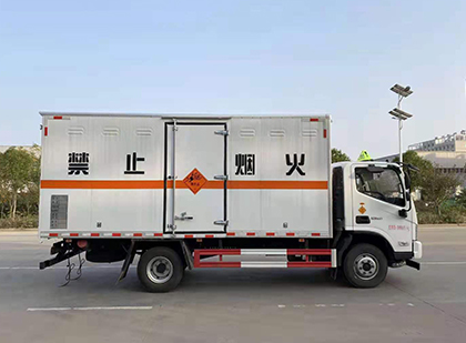 台州爆破器材运输车