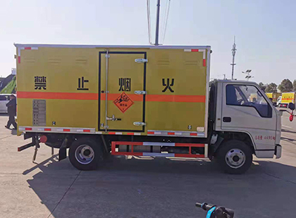 台州爆破器材运输车技术升级与安全合规新趋势